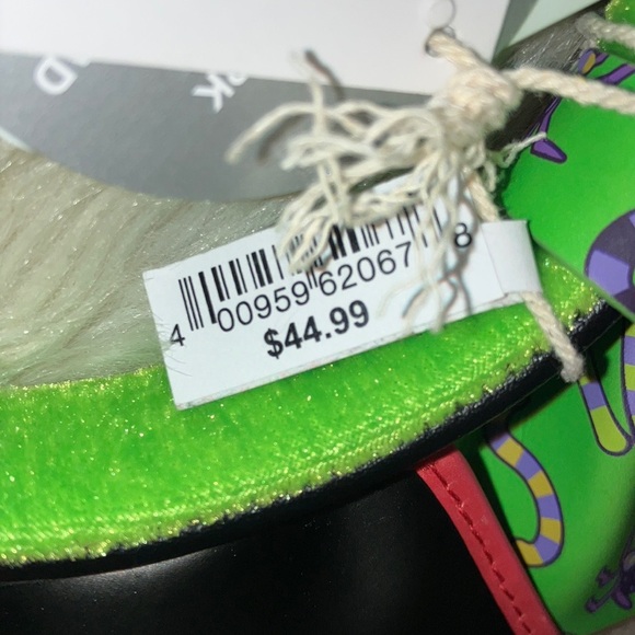 Mickey Oogie Boogie Bash 2023 Ears NWT Never worn. Exclusive Disney Merchandise - Picture 3 of 4